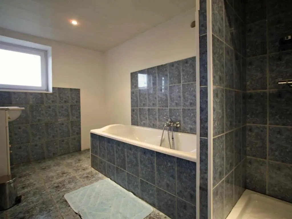 Grande maison avec cheminée, proche nature, idéale pour familles et amis, animaux admis. - FR-1-589-229