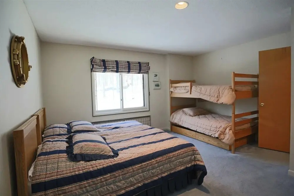 Private Home Close to Loon Mountain, Sleeps Families up to 14! - Cb127l