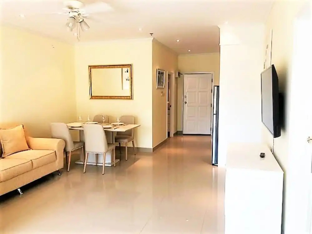 1-bed in View Talay 5D - Sleeps 2 - Close to Beach