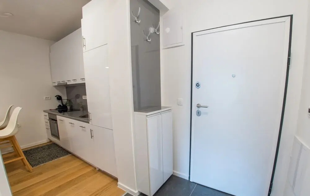 Apartment Ema