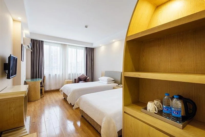 Elan Hotel Hangzhou Wulin Square