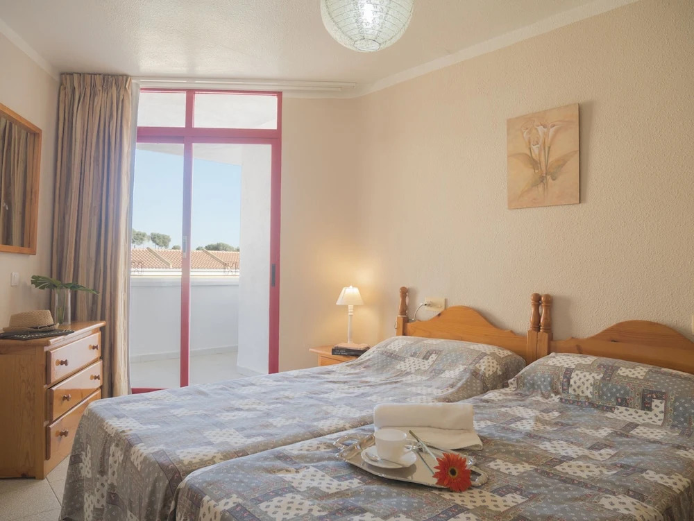 Apartamentos Marineu Playa Romana