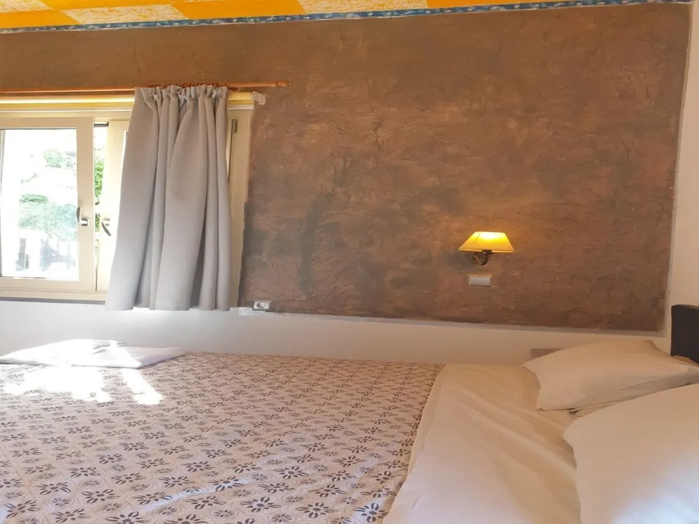 Beautiful and Spacious Room near Cretan Sea