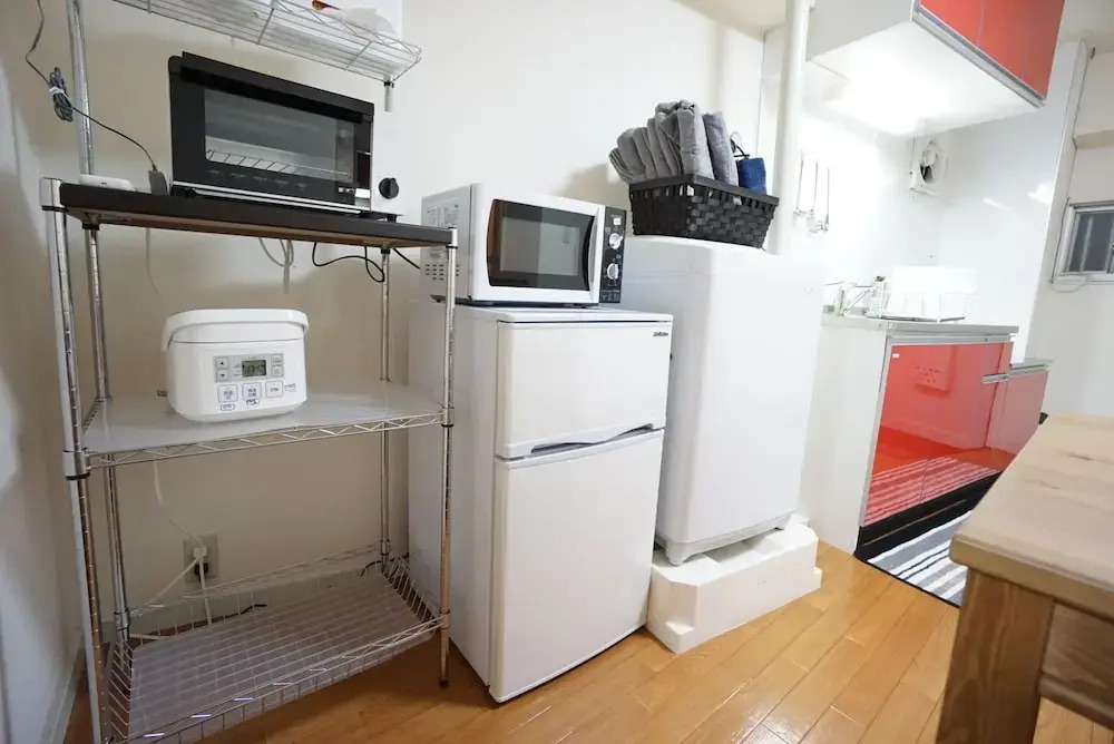 Mainichi Building '202'
