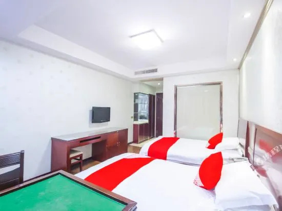 Dongfen Hotel (Pingyang Shuitou)