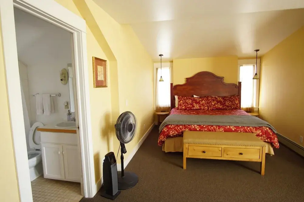 The Inn at Ellsworth Estate