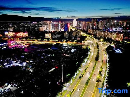 Xinggang Boyue Hotel