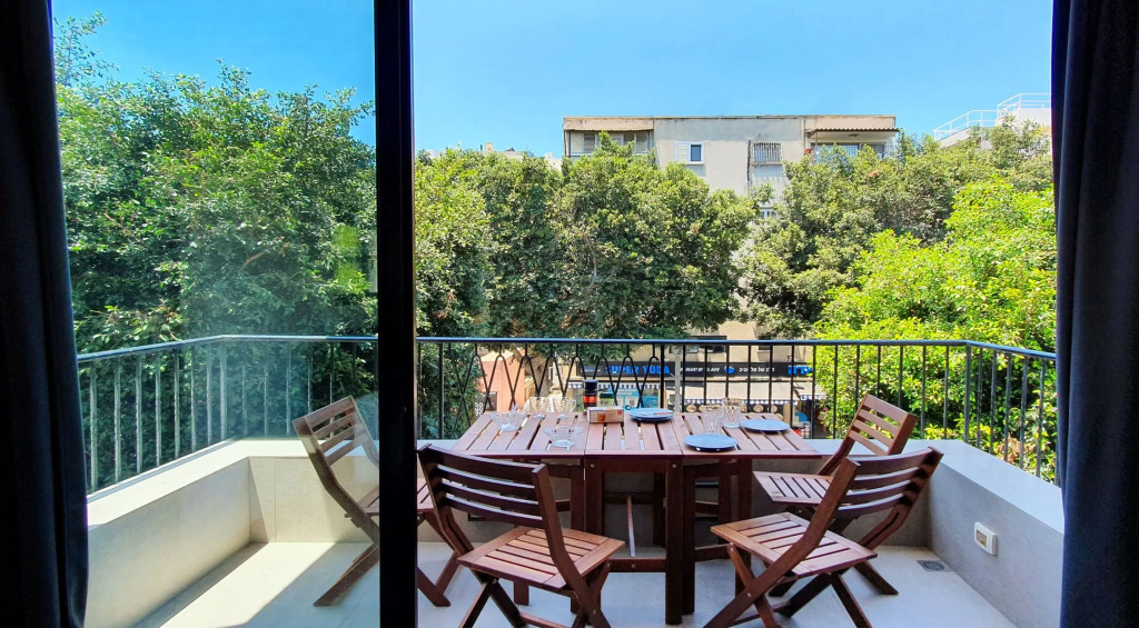 Apartment Brique, 2BR, Tel Aviv, Center, Dizengoff St, #TL55