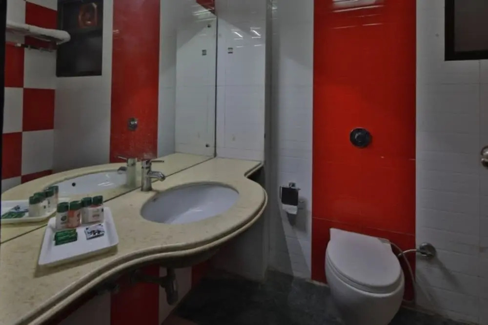 Hotel Pablas International, New Delhi, Near Metro