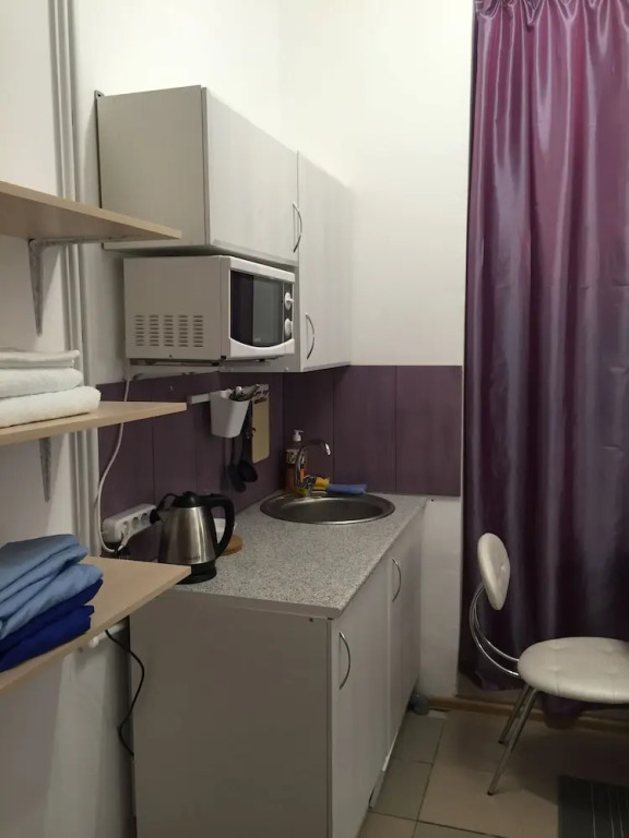 Studio apartment on 13 Liniya