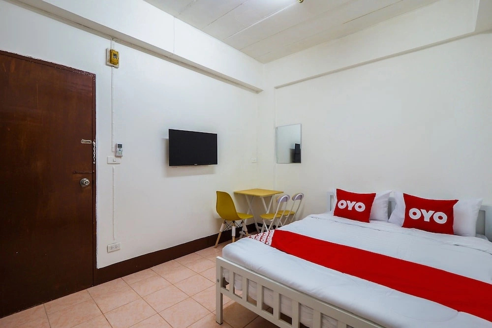 OYO 558 Green Room Bangkapi