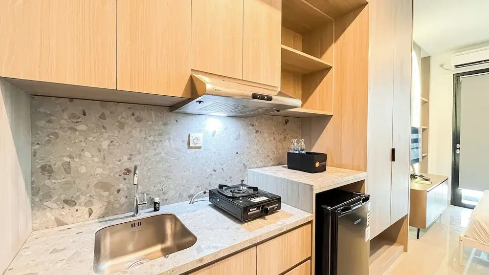 Fully Furnished Studio Room At Ciputra World 2 Apartment