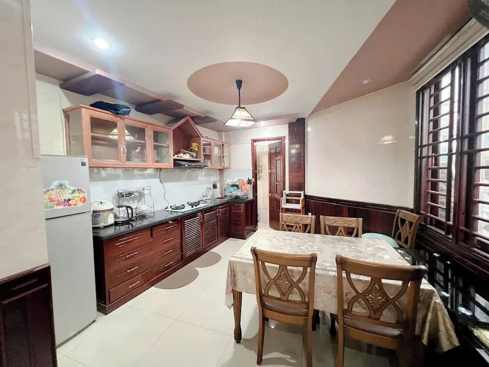 Canary Homestay