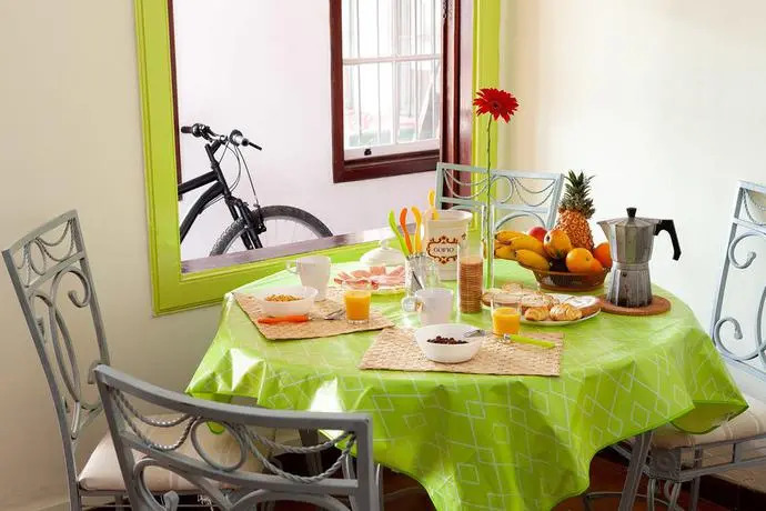 Patio Hostel