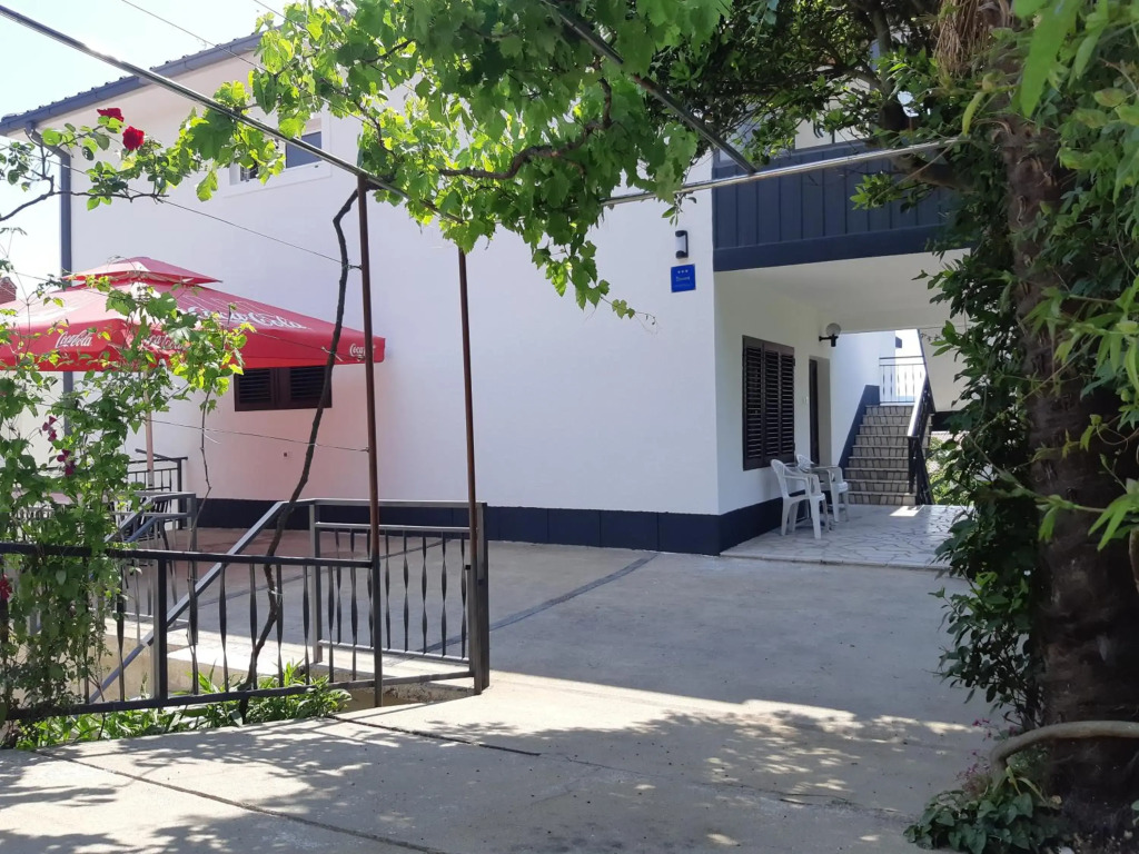 Apartment Tus A2