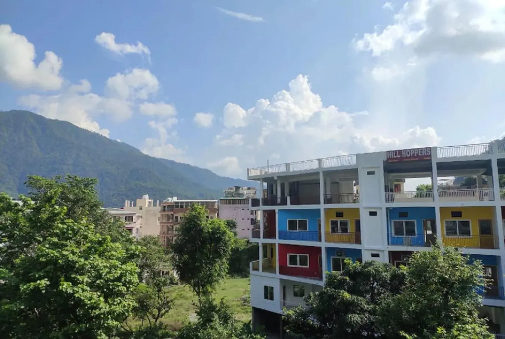 Hill Hoppers Hotel