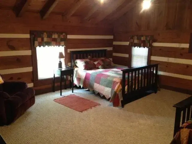 Horse & Buggy Country Inn