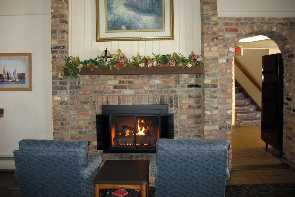 Chanhassen Inn