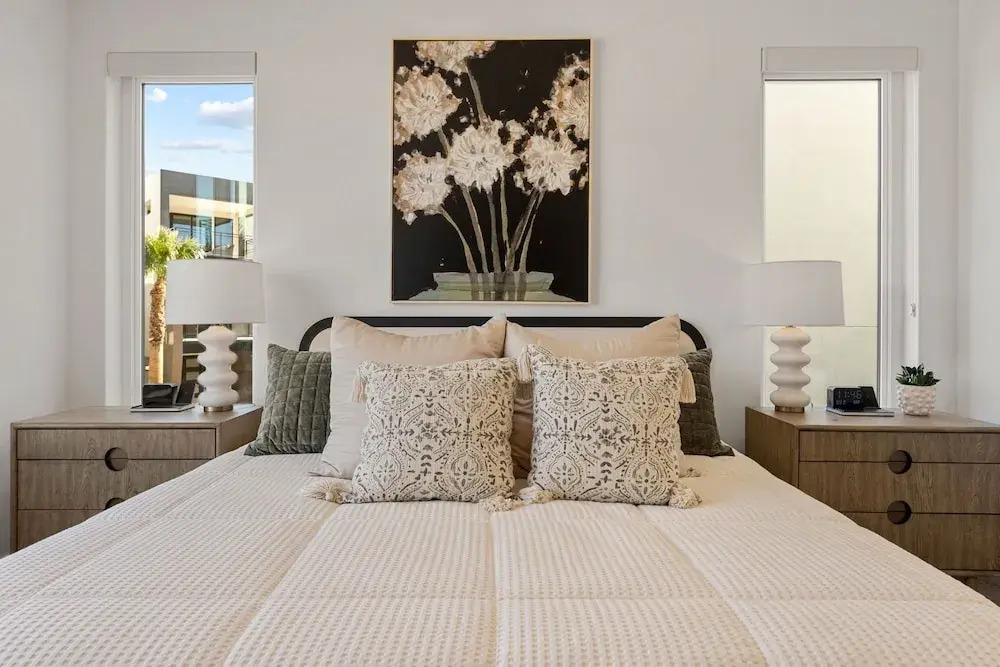 Salt And Sol 5 Bedroom Townhouse