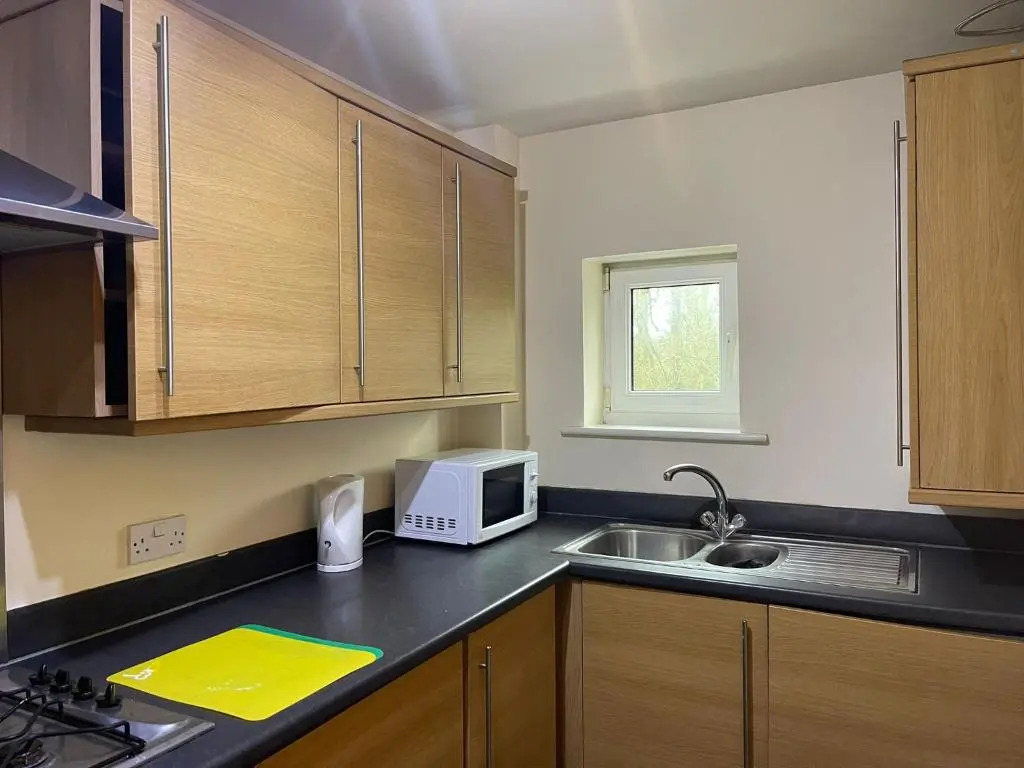 Vibrant Rooms in UXBRIDGE SK