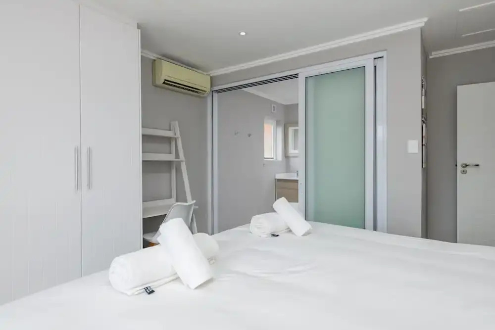 San Lameer Villa Rentals 2537