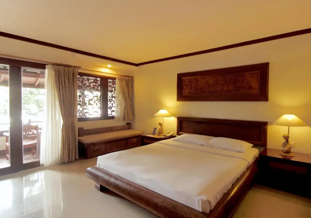 Grand Balisani Suites Hotel