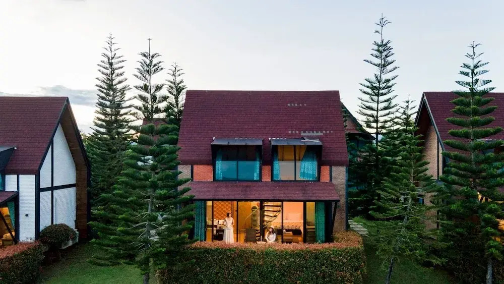 Oxy Resort