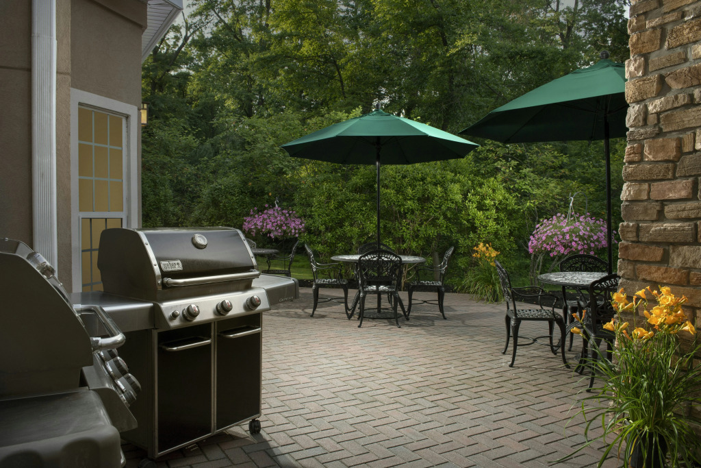 Staybridge Suites North Brunswick by IHG