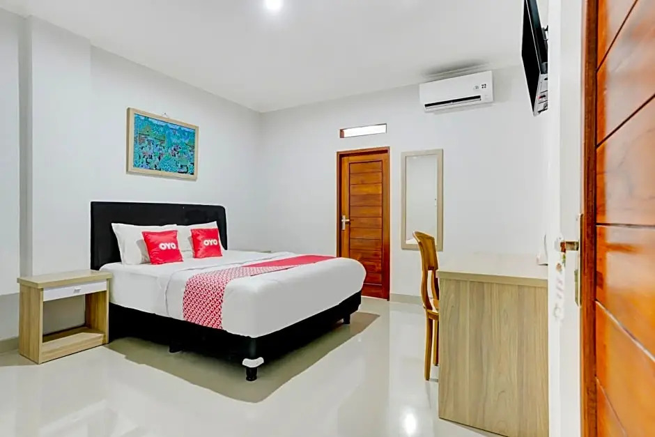 OYO 90671 Petanu Residence