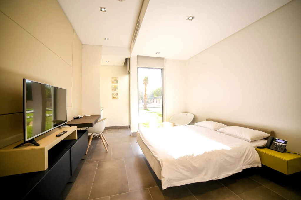 M Executive Hotel & Residence