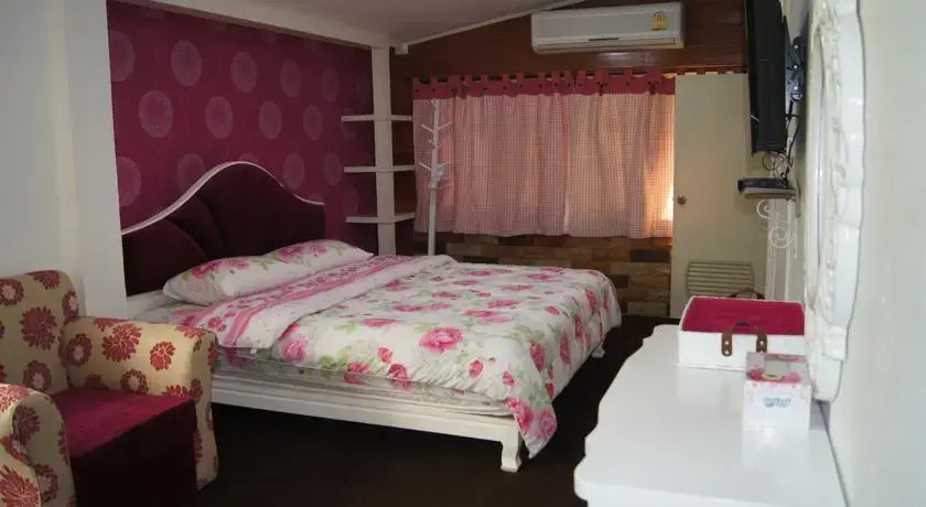 La Vie En Rose Bed and Breakfast