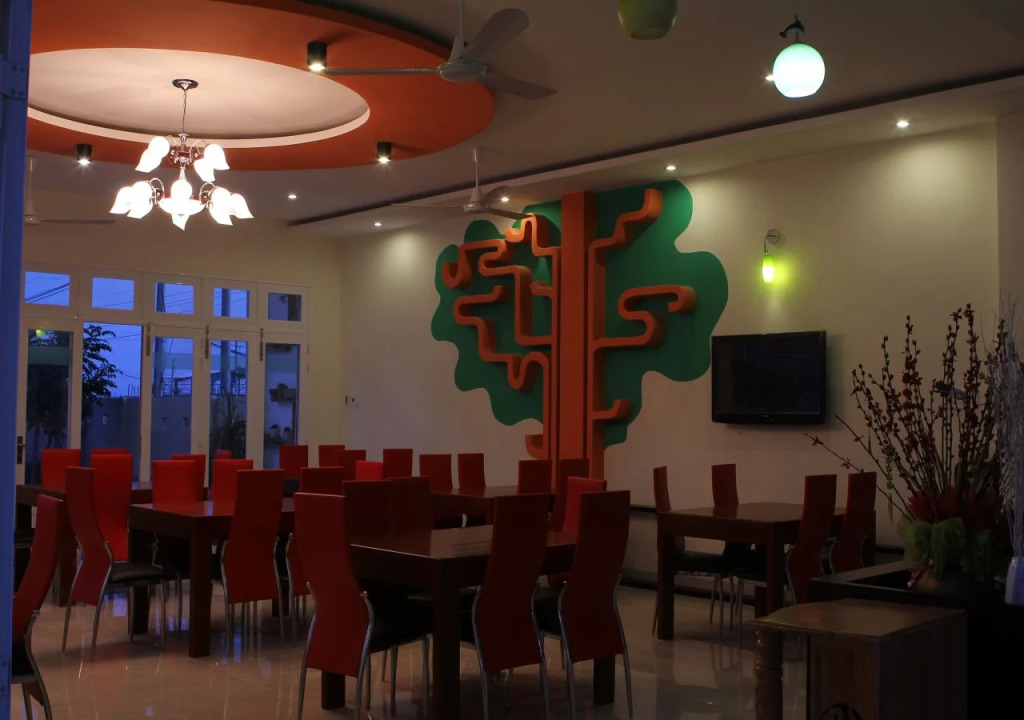Hoàng Nhân Hotel