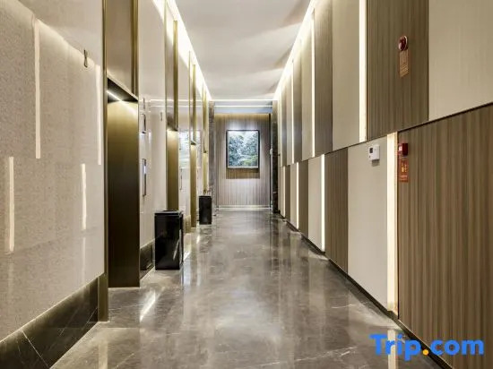 Live Continent Hotel