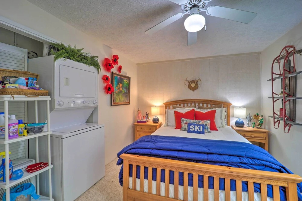 Beautiful Beech Mountain Condo w/ Private Balcony!