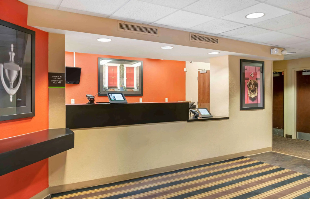 Extended Stay America Select Suites - Detroit - Farmington Hills