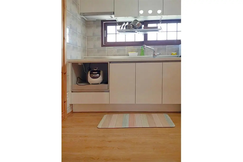 Jeju Teonang House Pension and Guest House