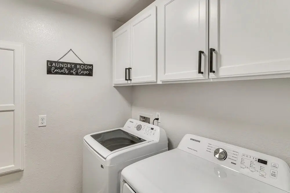 Private Pool, Spa! Updated Home Near London Bridge
