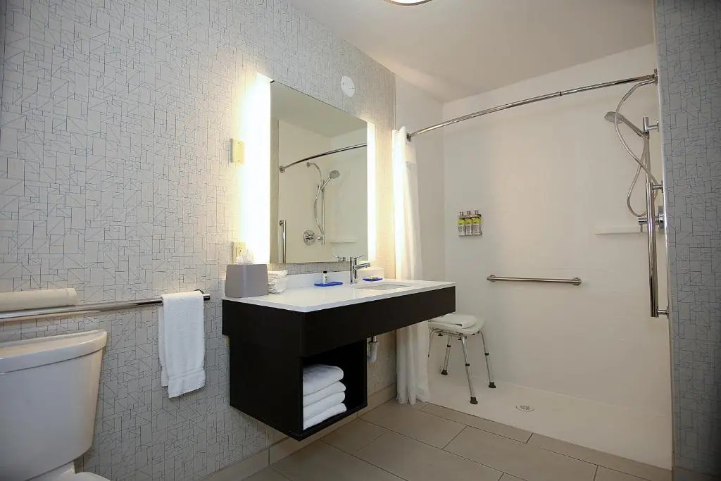 Holiday Inn Express Hotel & Suites Ashland by IHG