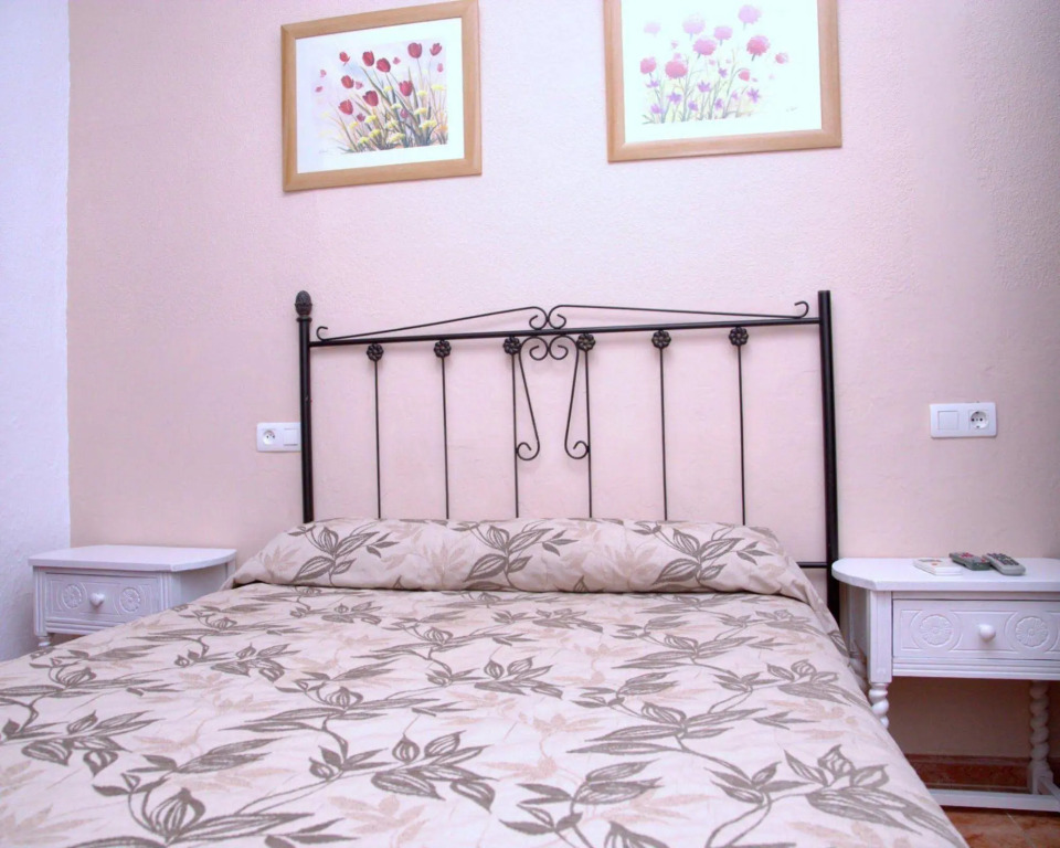 ROOMS Los MONTES