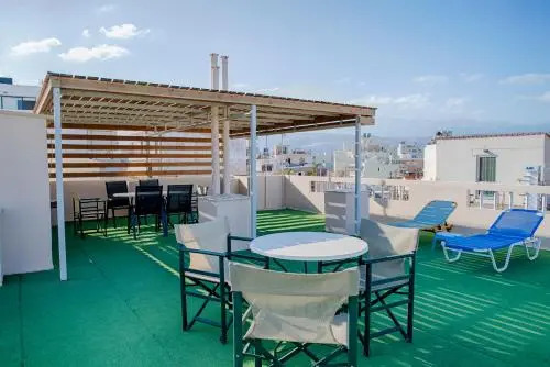 Stratis Apartments