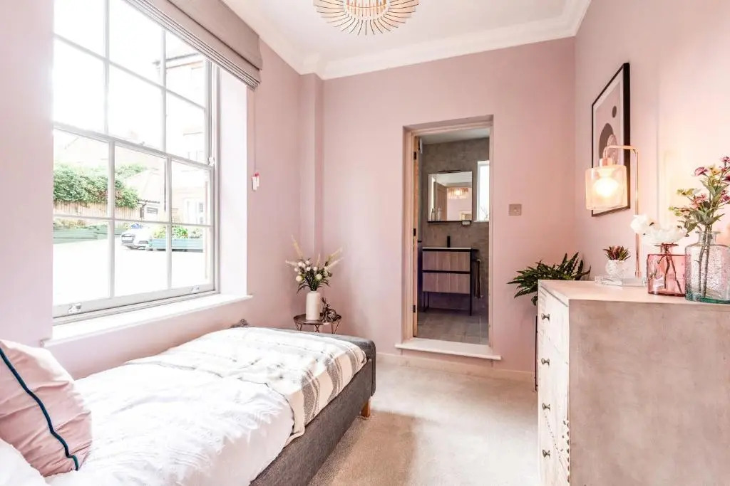 King Street Apartment