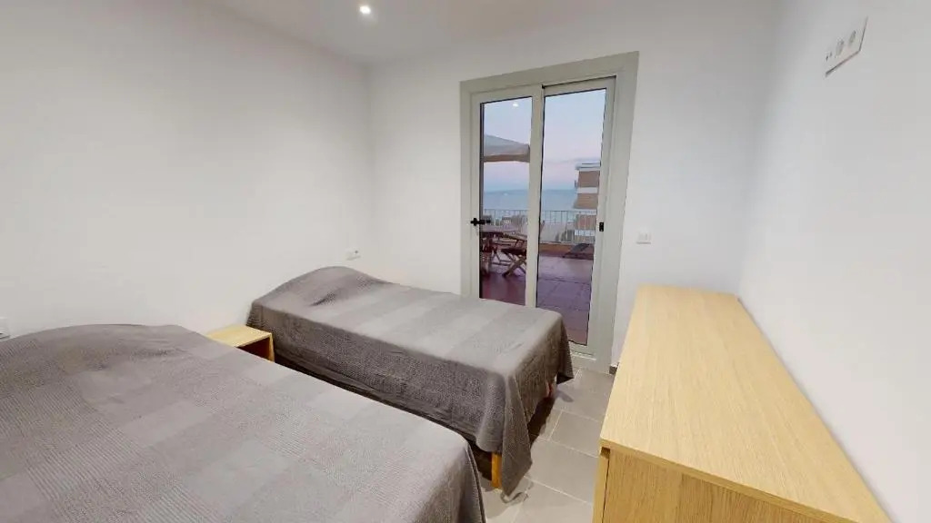 Atico con vista mar. 50 m de la playa - CASA NOVA 13
