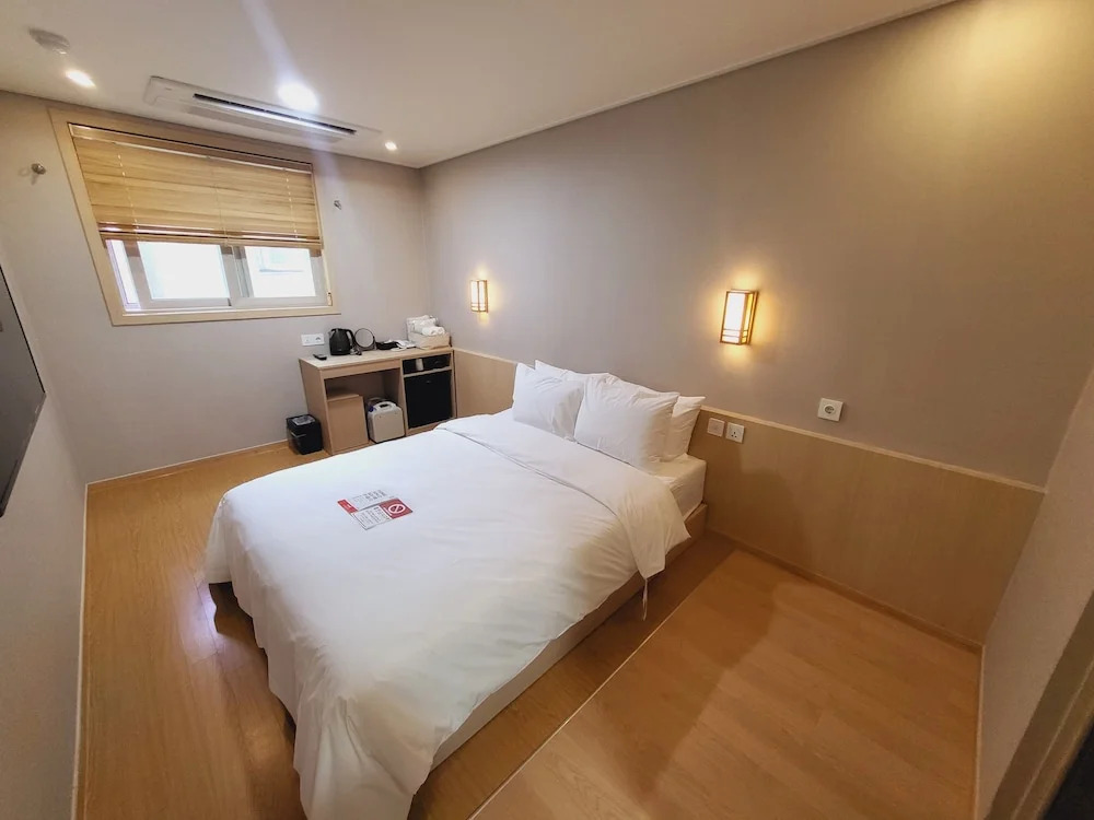 Hotel razaB