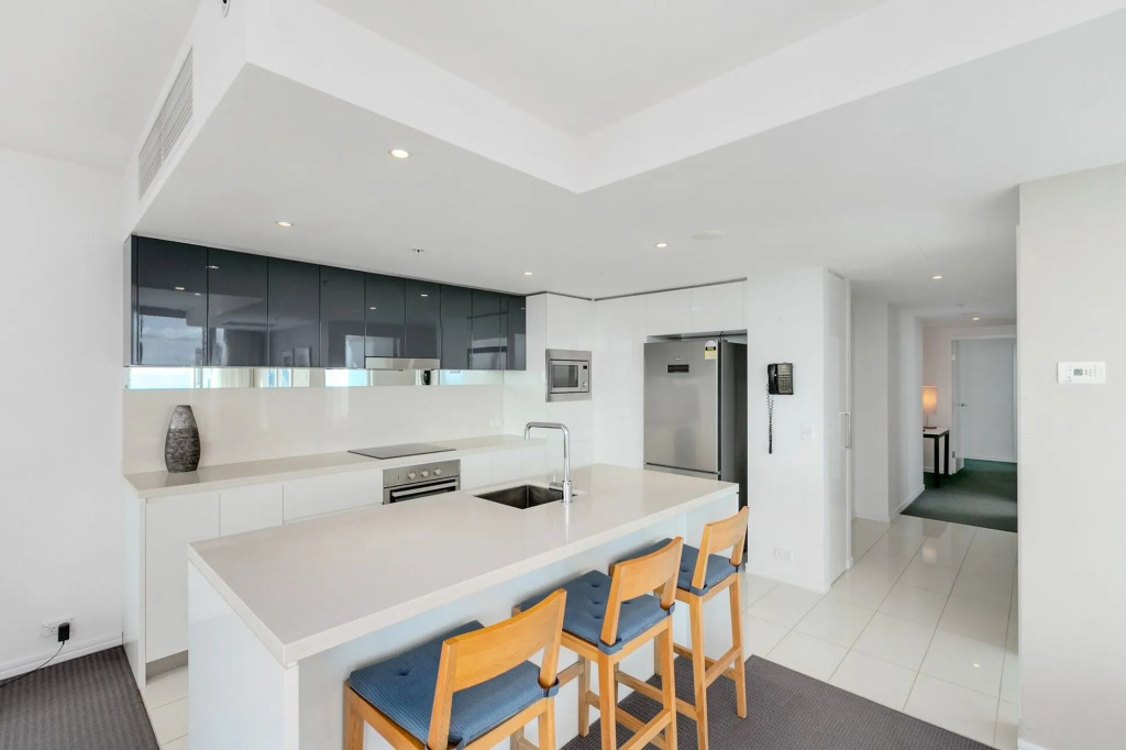 H Star Residences-- Paradise Stayz
