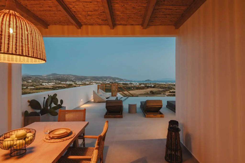 C & G Villas