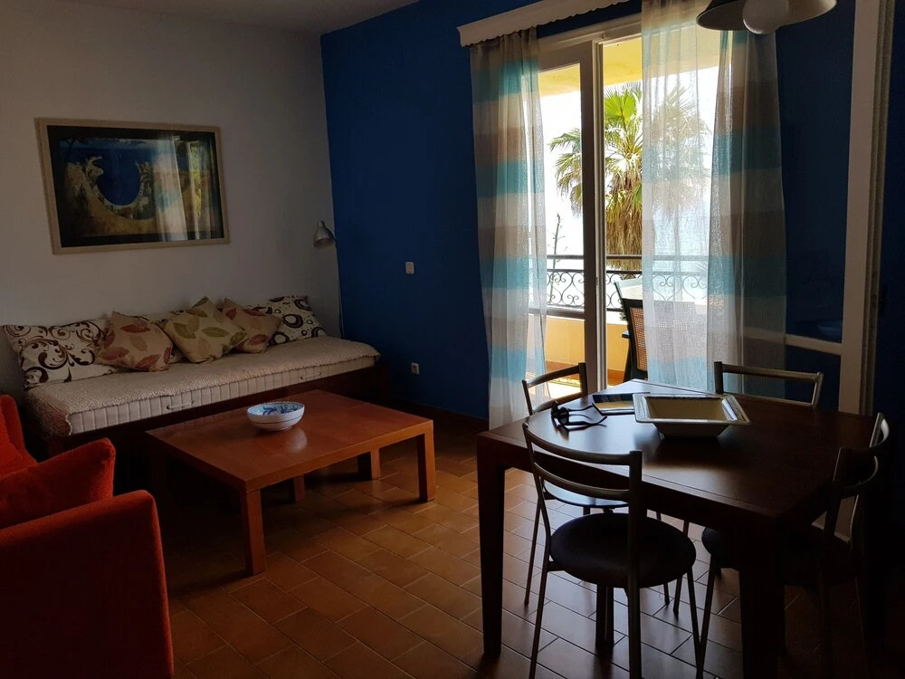 Corfu Glyfada Beachfront Apartment 7