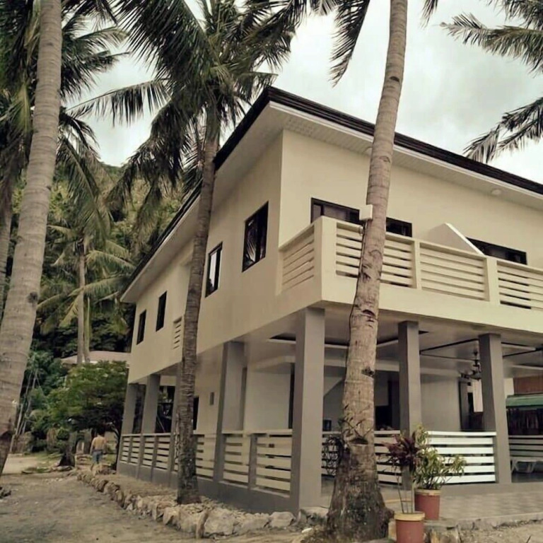YOYO Beach Getaway