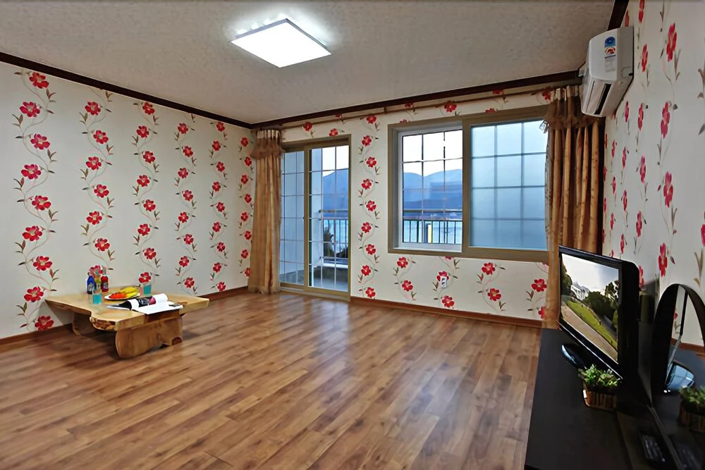Geoje Milky Way Pension