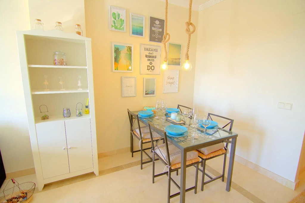 Bluebay Apartment - CT 108