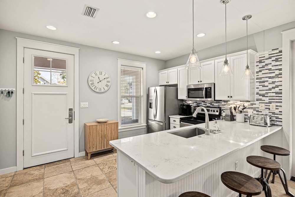 1335 Laurel Grove 3 Bedroom Home